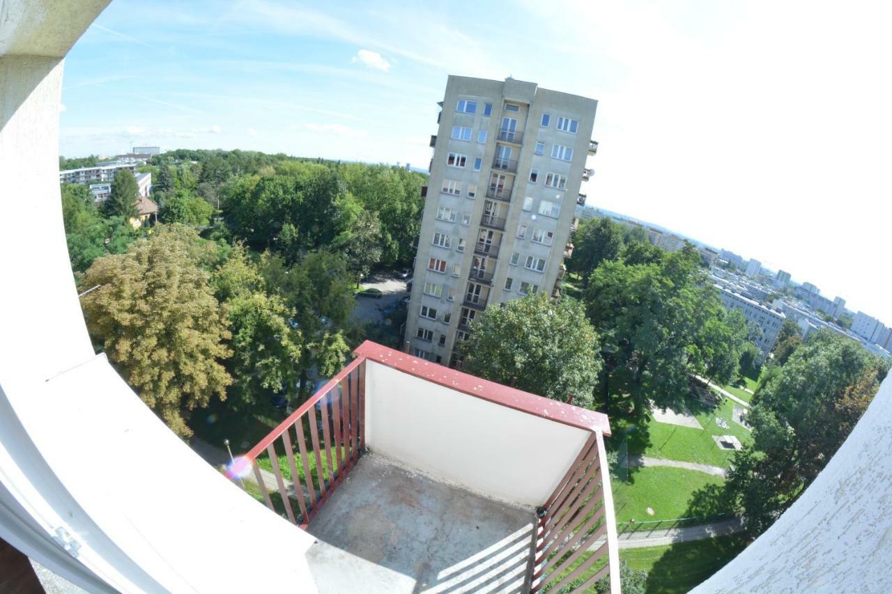 Apartmán Ul. Ugorek Kolo Areny Krakov Exteriér fotografie